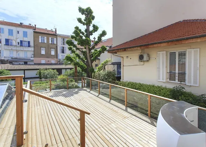 Ref 1208 - - 5mins To Palais Des Festivals アパート